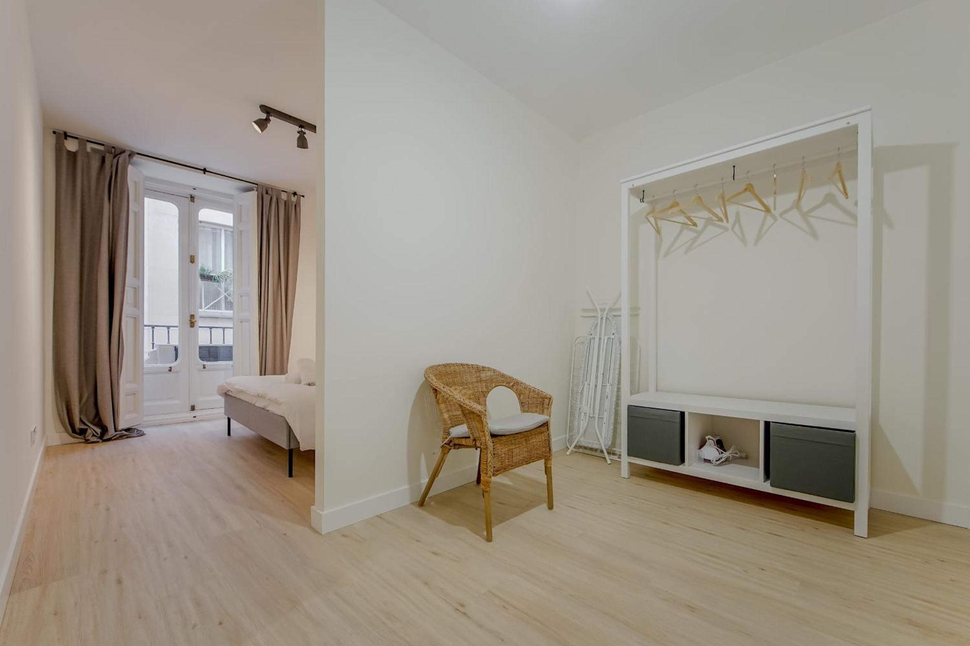 Modern 6pax En La Plaza De Tirso-centro E1 Apartament *